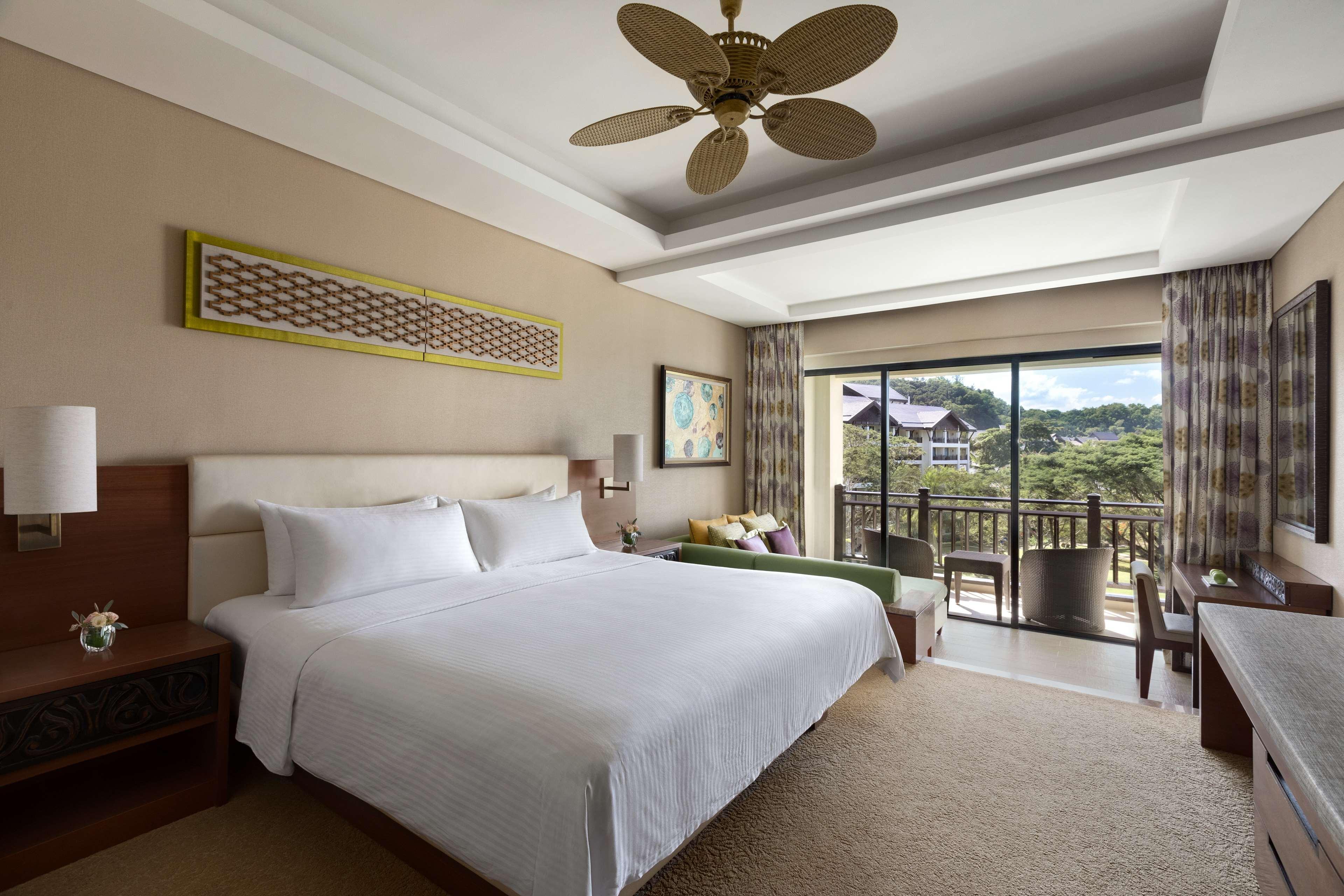 Shangri-La Rasa Ria, Кота Кинабалу Екстериор снимка Deluxe Room